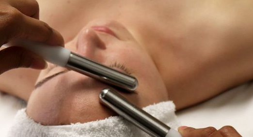 Microcurrent Facial: At Home Vs. Professional